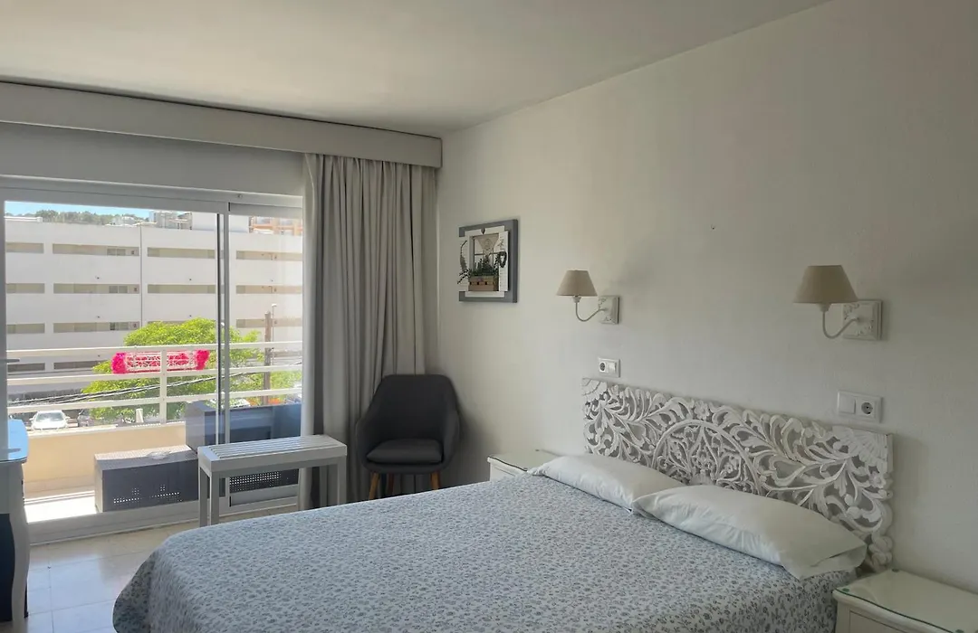 Hostal Roberto-1